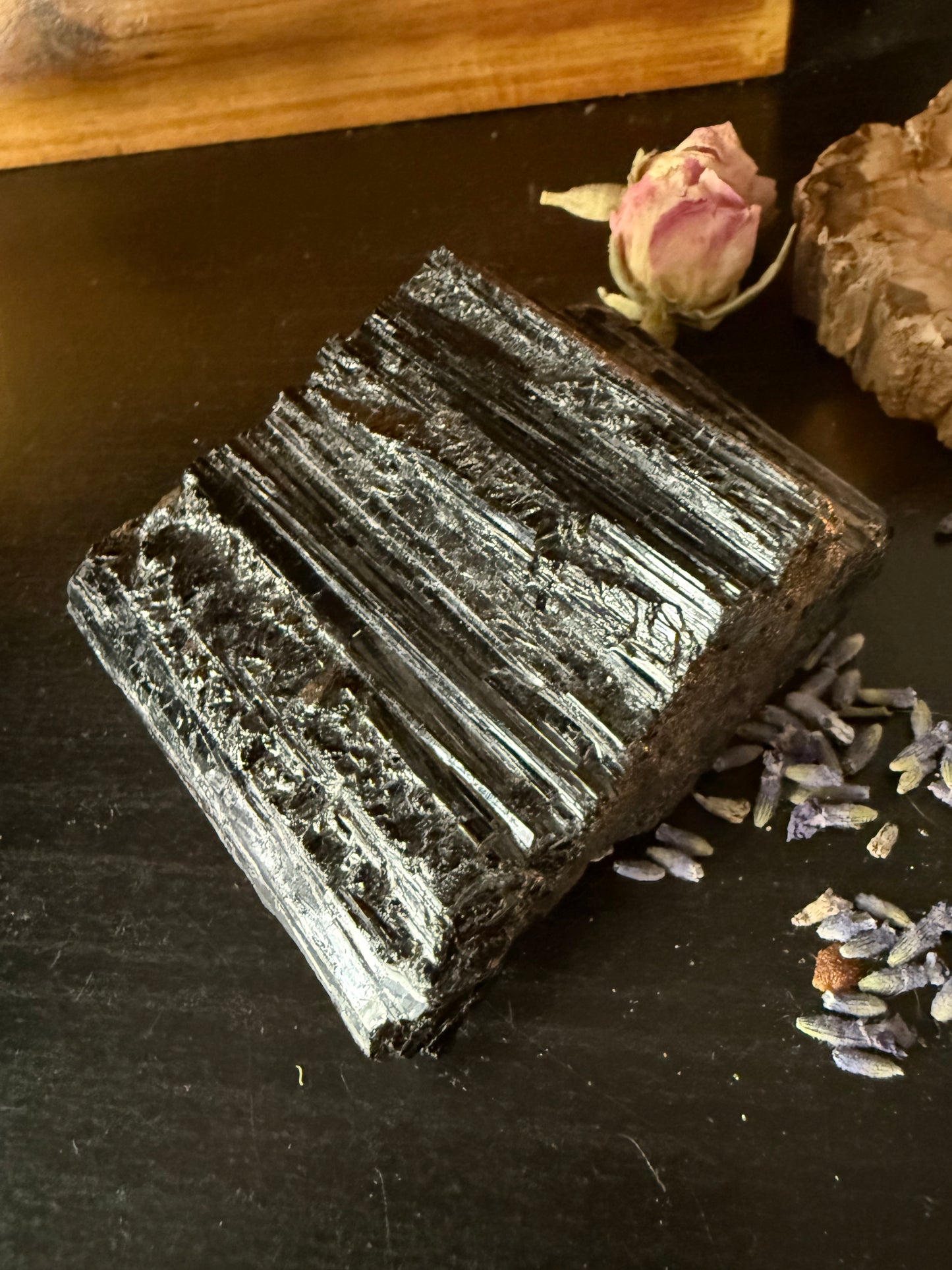 Black Tourmaline / 2