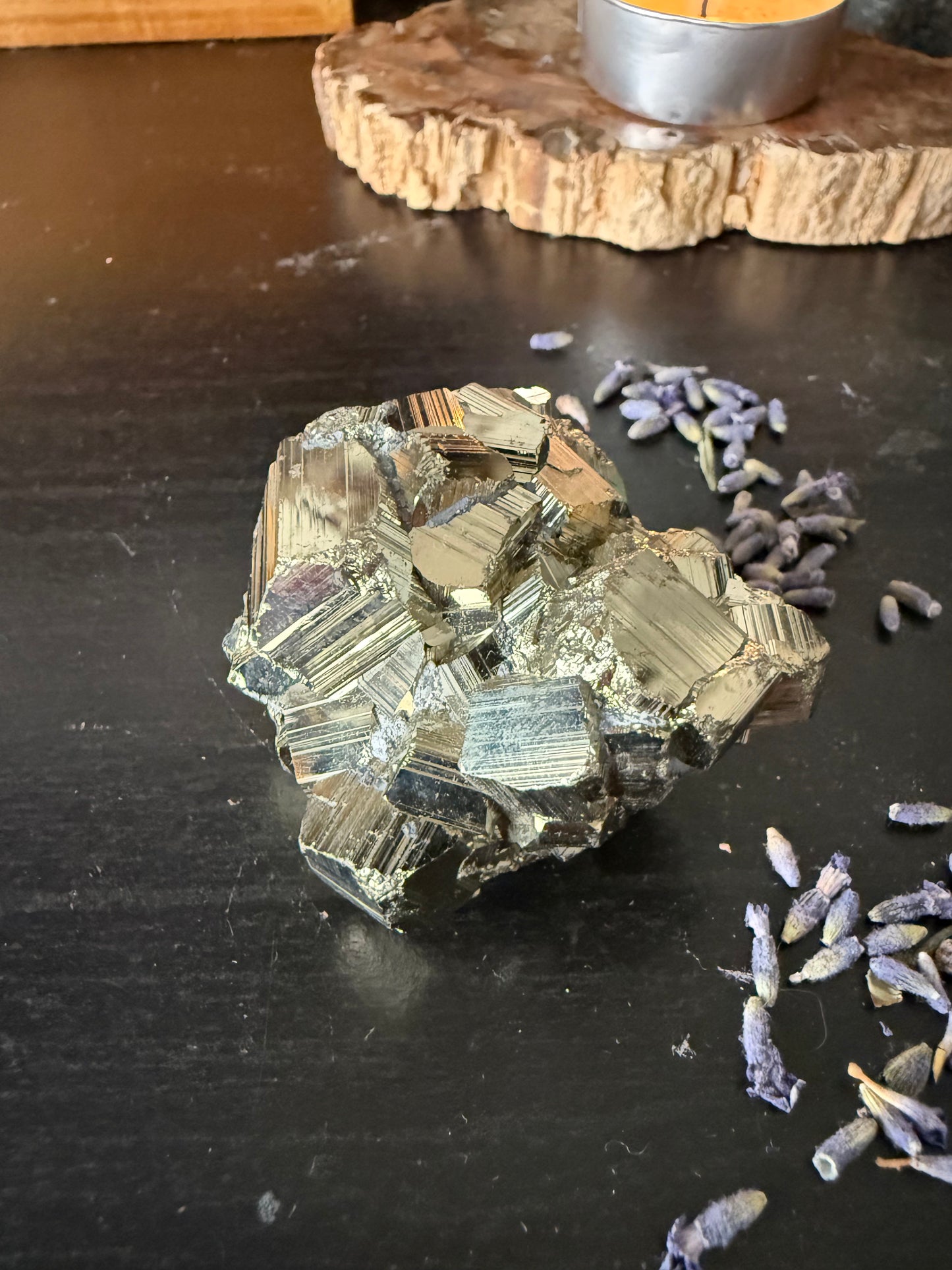 Medium Pyrite Cluster / 1