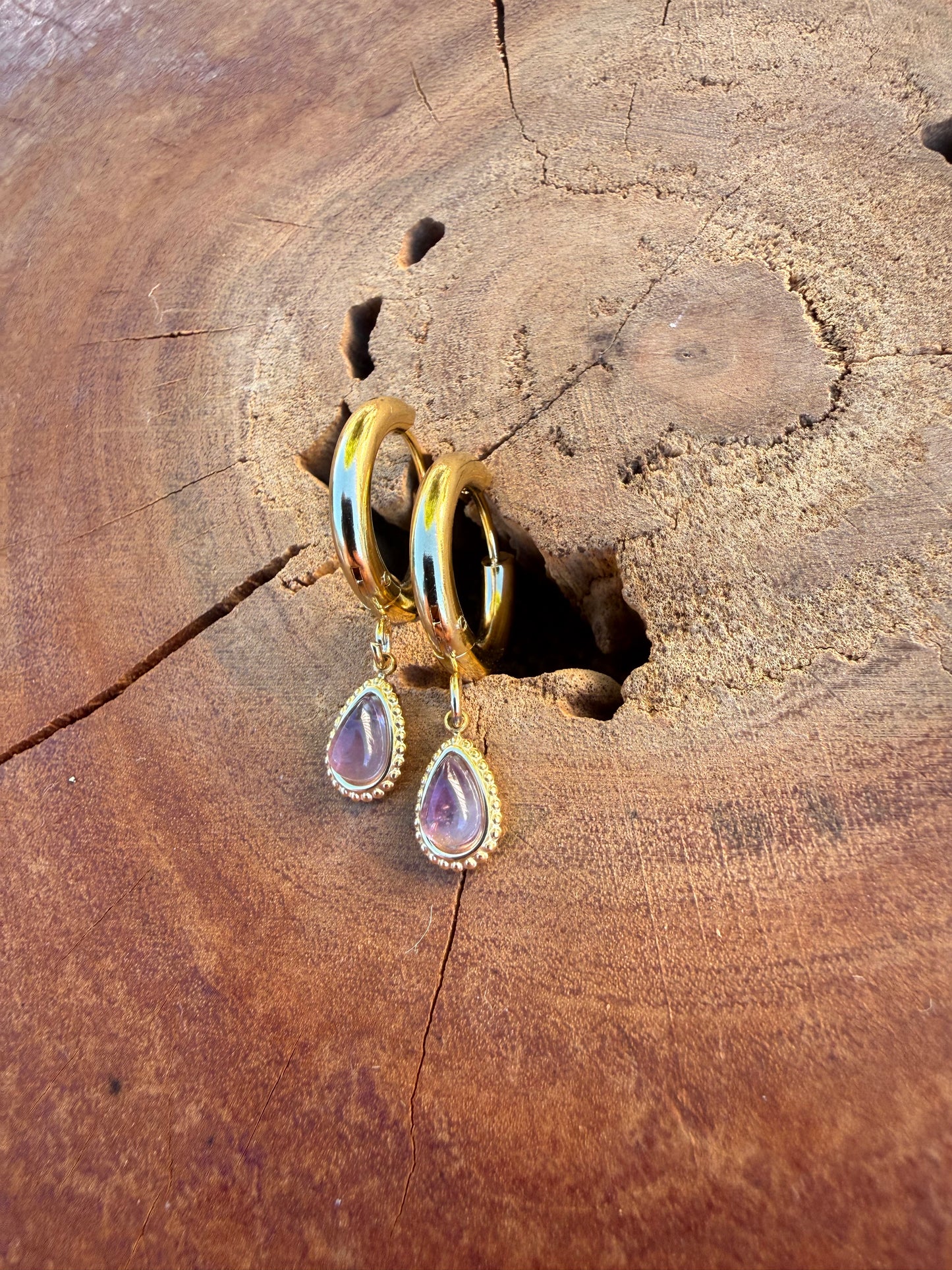 Amethyst Huggies - Gold