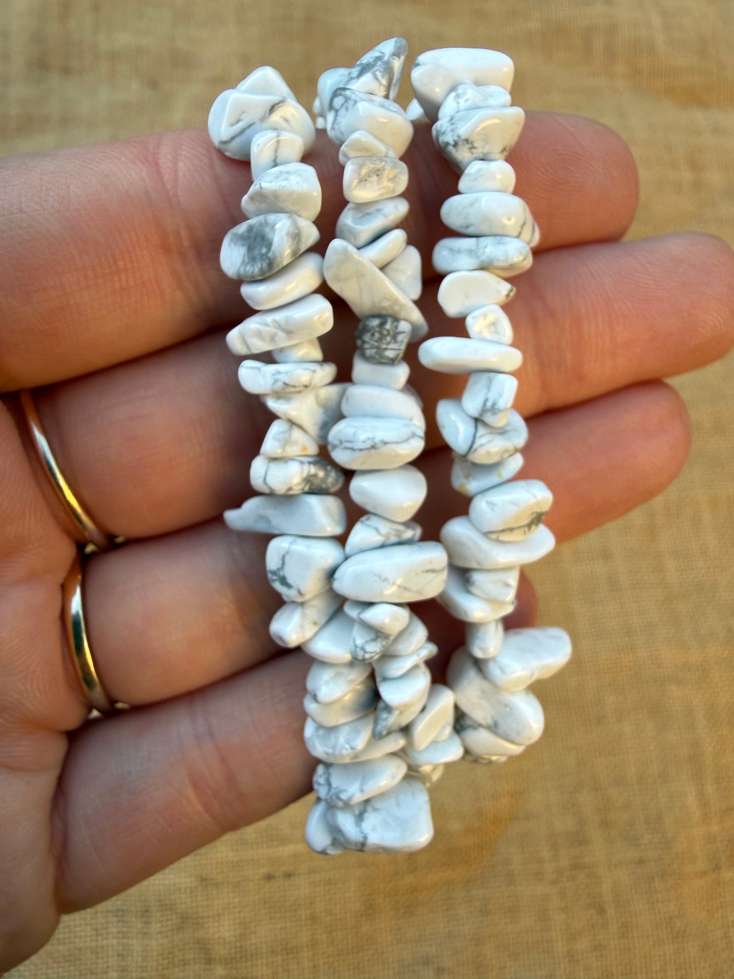 Howlite Chip Bracelet