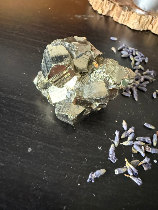 Medium Pyrite Cluster / 1