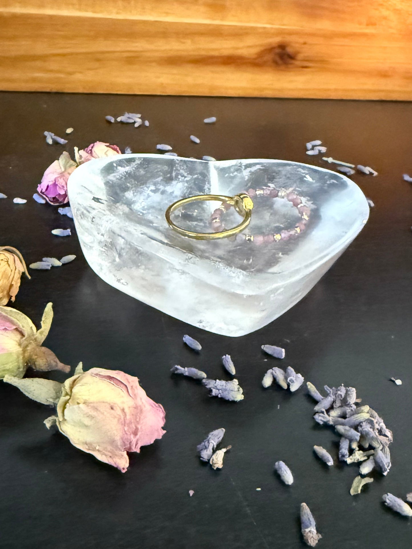 Clear Quartz Heart Bowl / 2