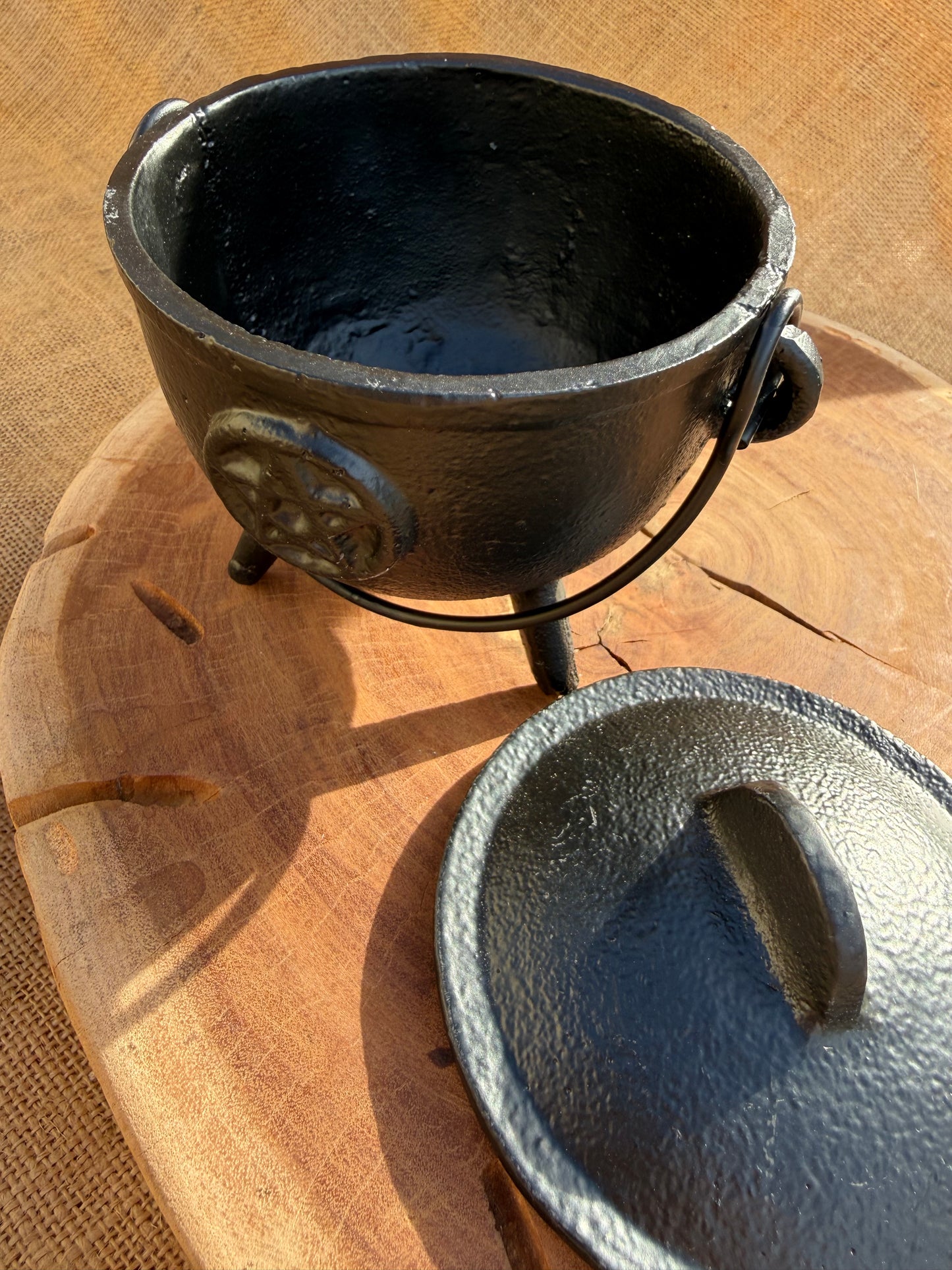 Cauldron | Cast Iron
