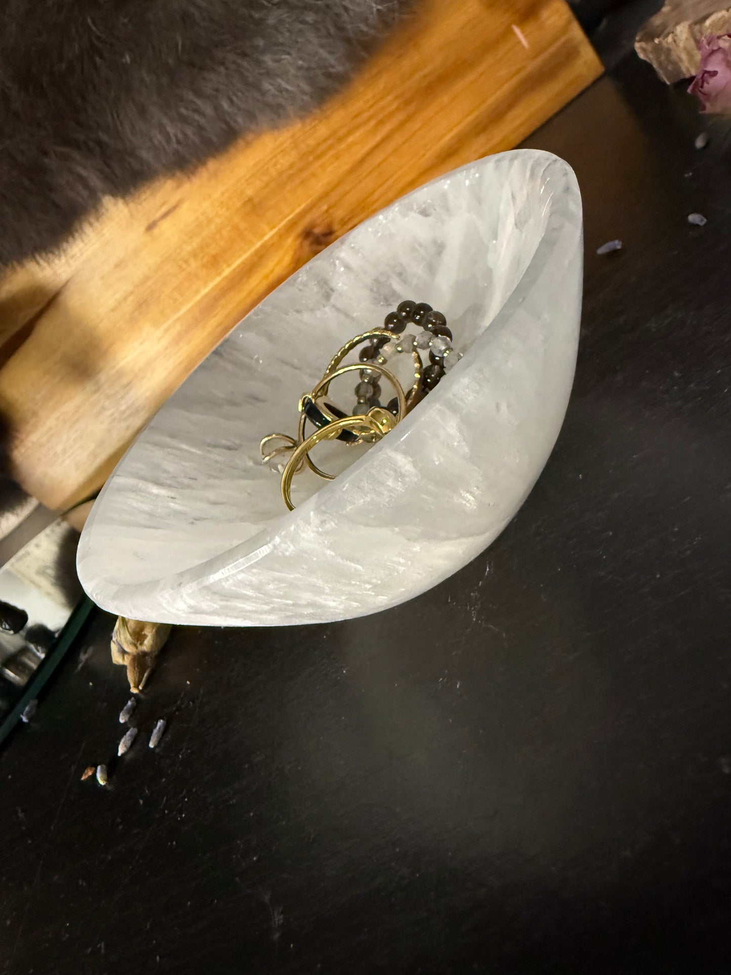 Selenite Bowl / Small