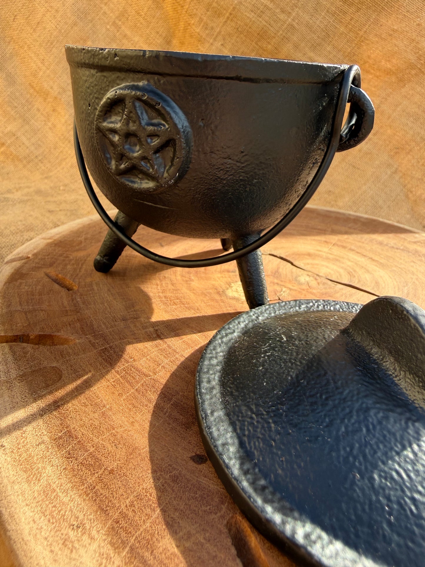Cauldron | Cast Iron