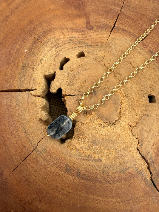Tourmaline in Quartz Mini - Gold
