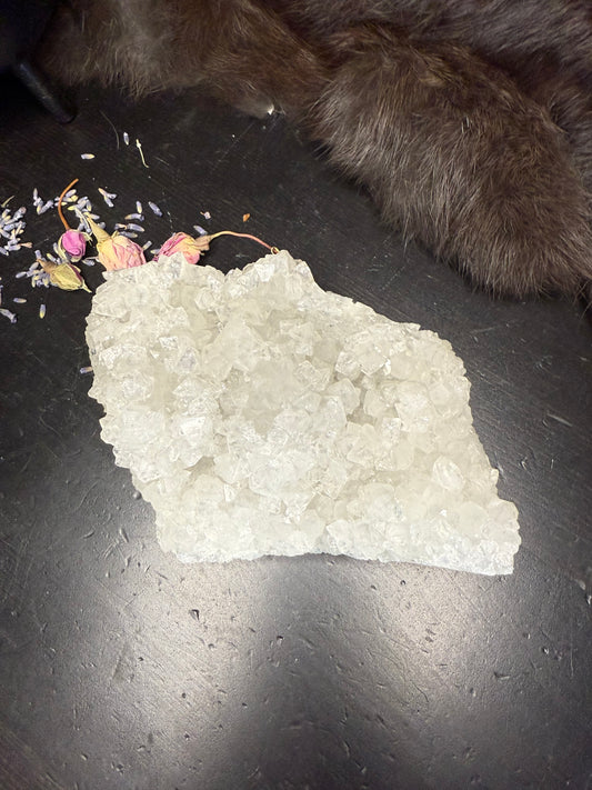 Apophyllite Cluster / 1